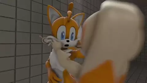 Tails And Cream Shower Sex