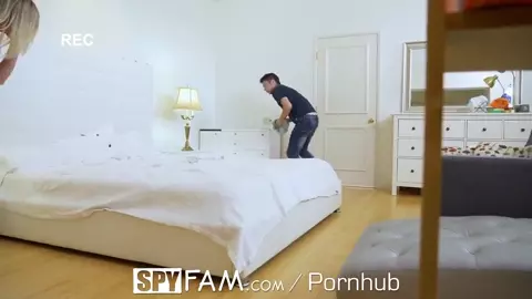 SPYFAM Protective Step Bro Gets Rough Sex Reward