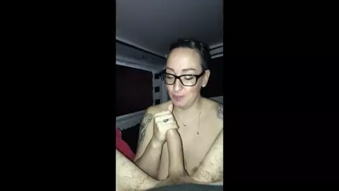 HORNY TATTOOED MILF FUCK IN THE CAR